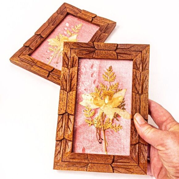 Vintage Handmade Set of Small Framed Pressed Flowers on Pink Velvet 7x4.75” - Picture 8 of 9